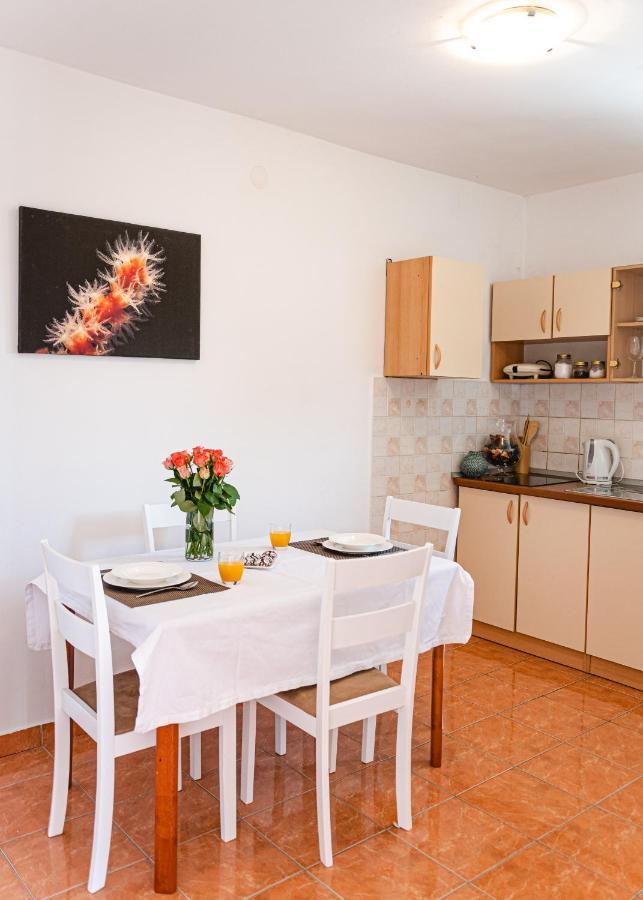 Korallion Apartment Šibenik Extérieur photo